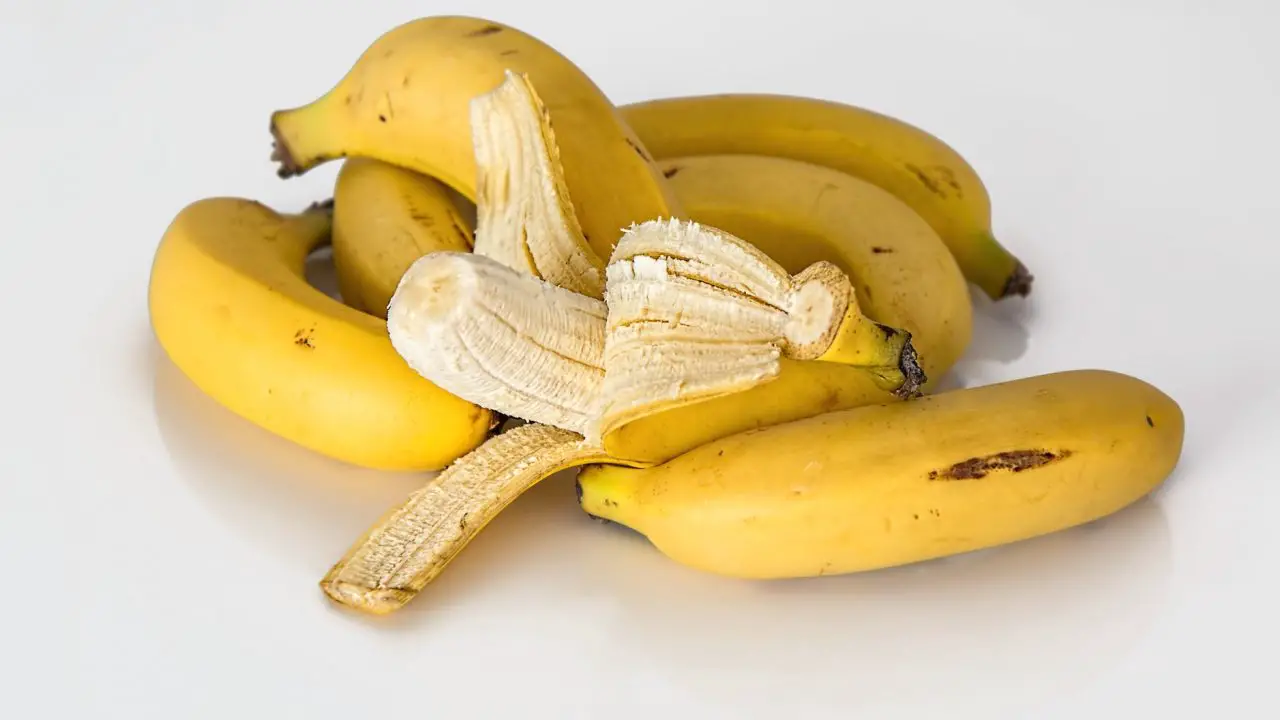 banana nighttime snack