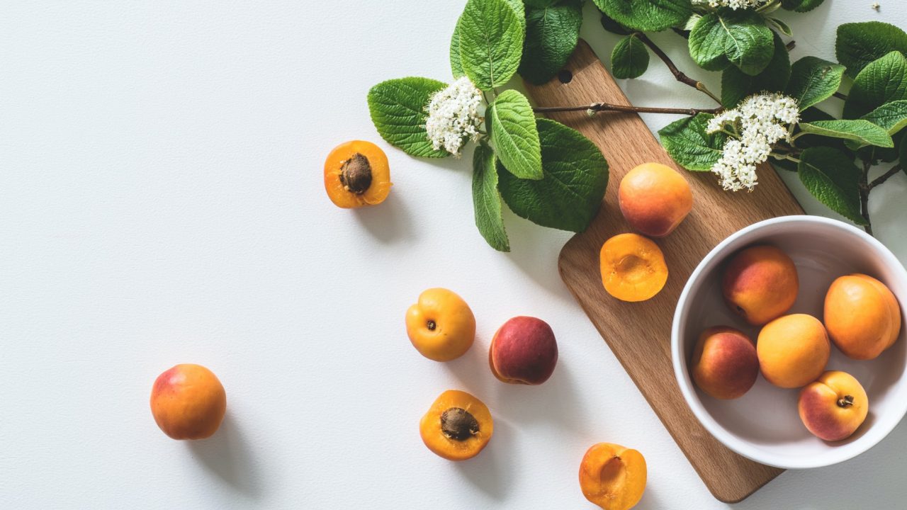 The Nutritarian Diet: Eat to Live